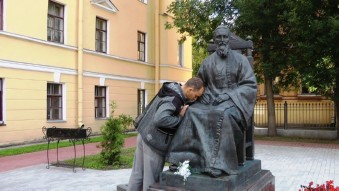 В Иркутске открыт памятник Иоанну Кронштадтскому